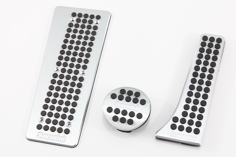 CAR PEDAL WITH NO DRILLING FOR BENZ SMART CARS